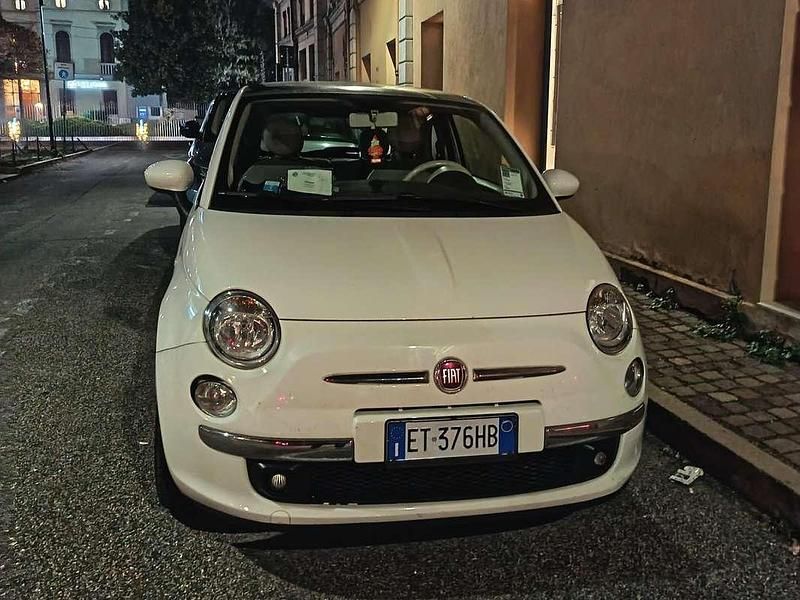 Usata Fiat 500 Lounge 69 CV (50 kW) 2013 Bianco Utilitaria