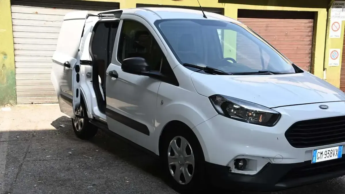 Usata Ford Transit Trend 102 CV (75 kW) 2023 Bianco