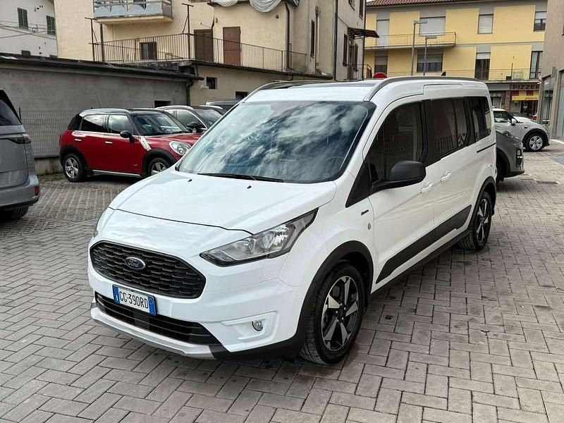 Usata Ford Tourneo Active 120 CV (88 kW) 2021 Bianco Monovolume