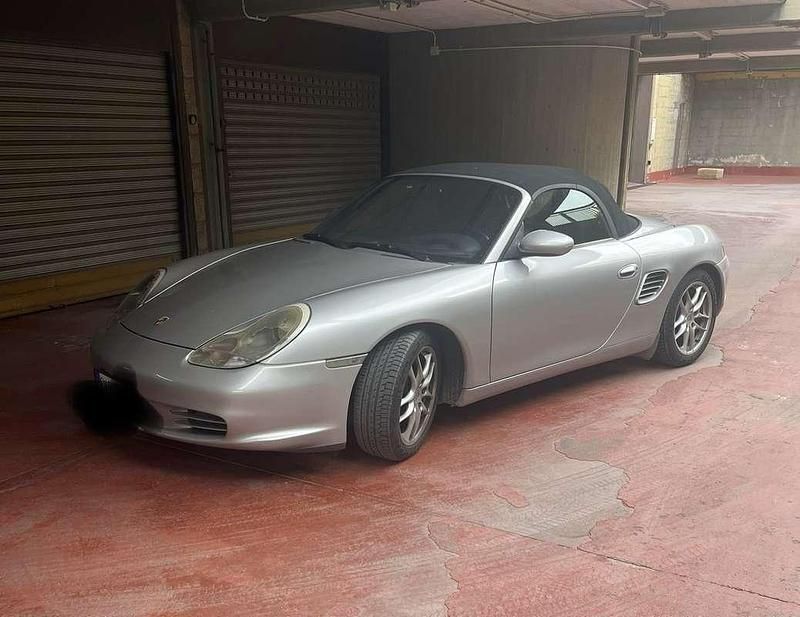 Usata Porsche Boxster 228 CV (167 kW) 2003 Argento Cabrio
