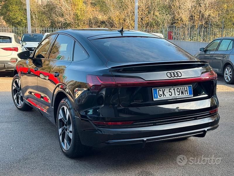 Usata Audi e-tron S-Line 300 kW (408 CV) 2022 Nero SUV