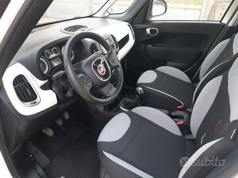 Usata Fiat 500L Pop Star 95 CV (69 kW) 2016 Bianco Monovolume