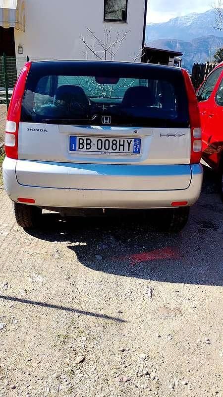 Usata Honda HR-V 105 CV (77 kW) 1999 Argento SUV
