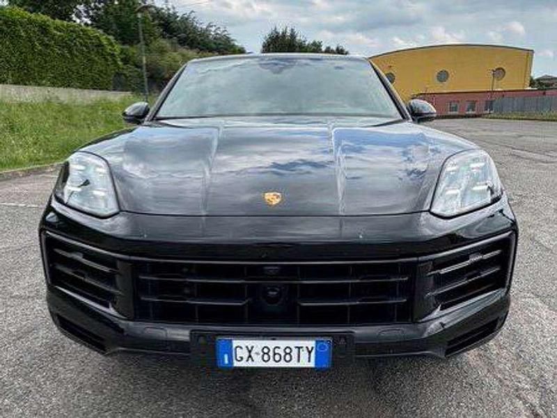Nero Usata 2023 Porsche Cayenne SUV | 88.000 € (Ottimo prezzo) - Immagine 1/4