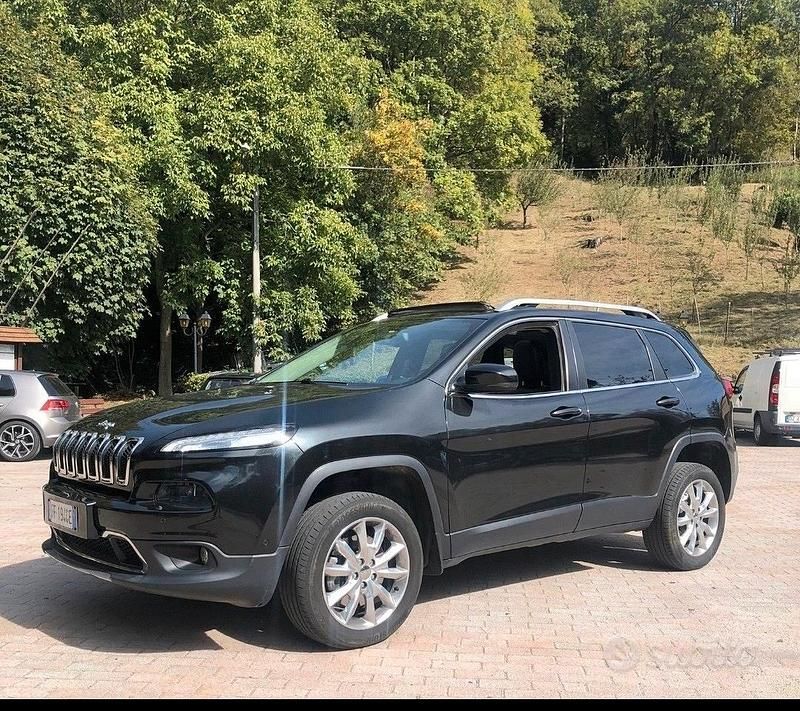 Usata Jeep Cherokee 200 CV (147 kW) 2016 Nero SUV