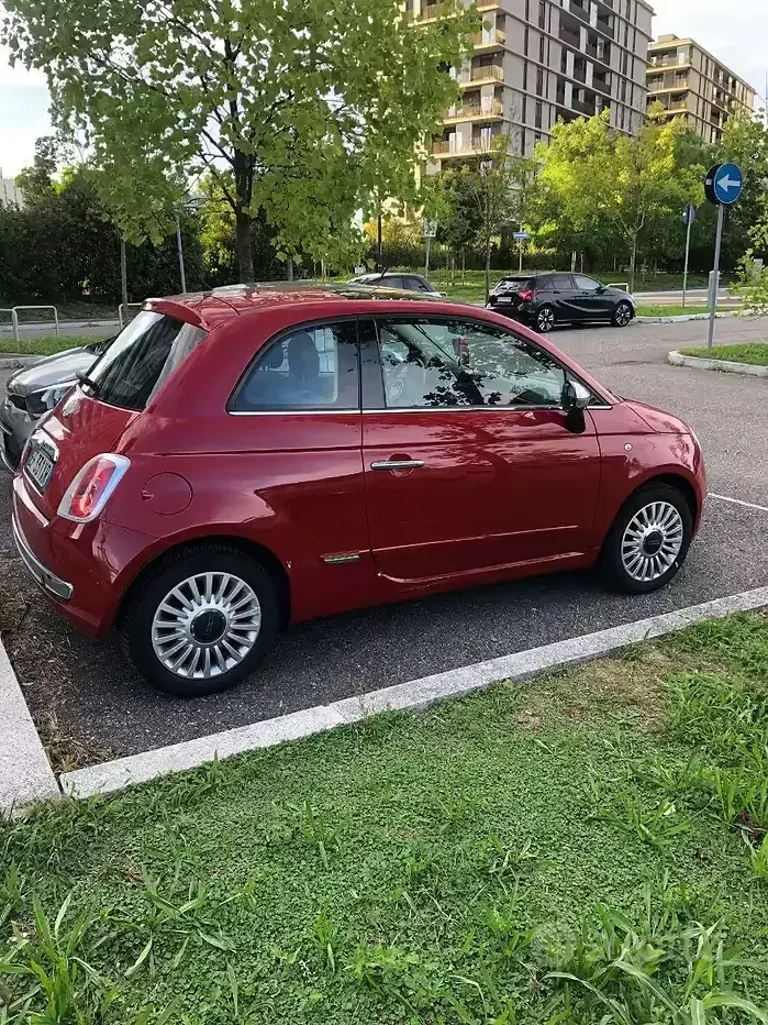 Usado Fiat 500 69 CV (50 kW) 2010 Rojo Berlina