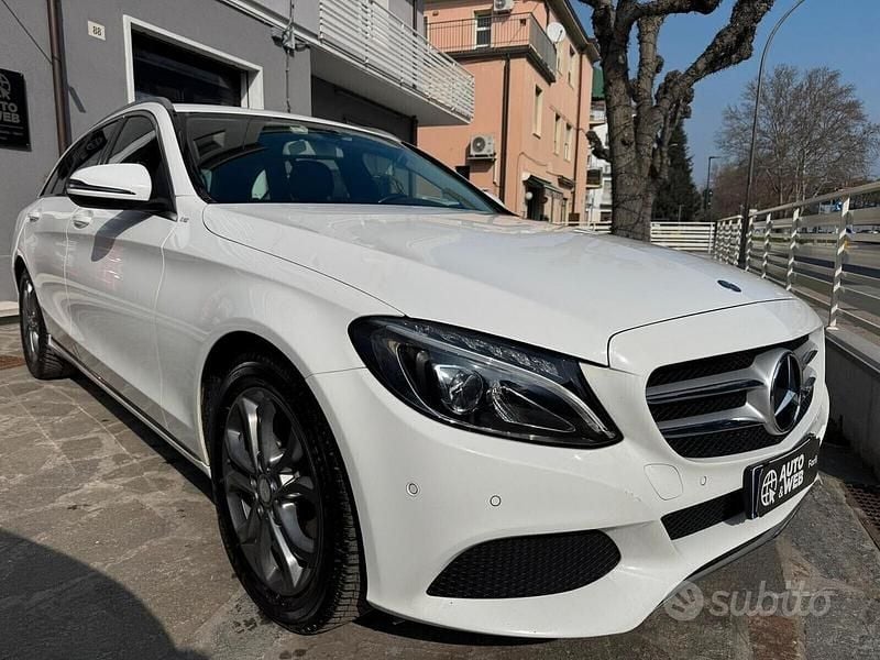 Usata Mercedes C220 169 CV (124 kW) 2016 Bianco Station wagon