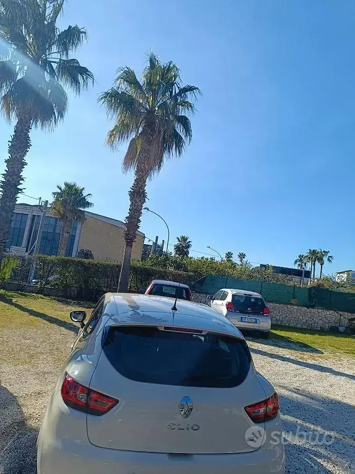Usata Renault Clio IV 90 CV (66 kW) 2017 Berlina