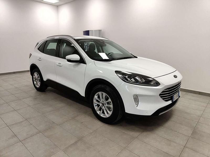 Usata Ford Kuga 152 CV (111 kW) 2021 Bianco SUV