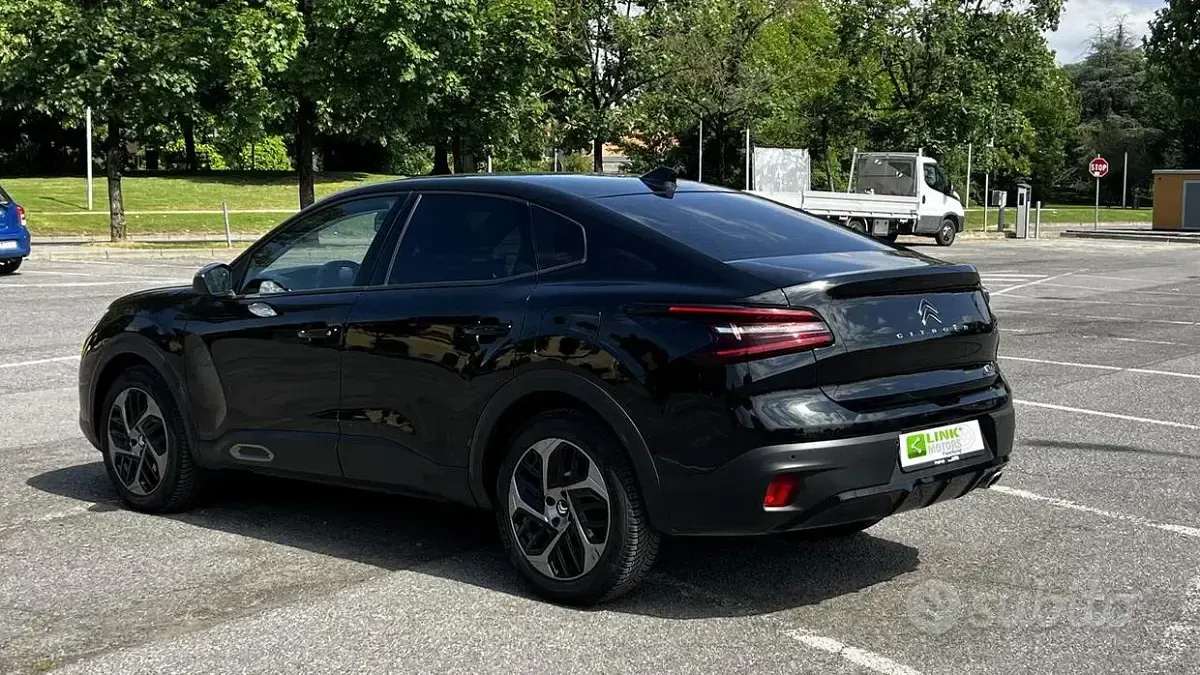 Usata Citroën C4 X 131 CV (96 kW) 2023 Nero SUV