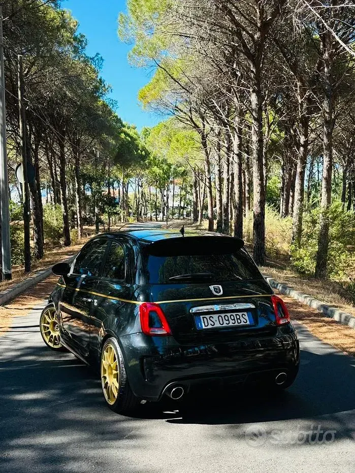 Usata Abarth 500 135 CV (99 kW) 2008 Nero Utilitaria