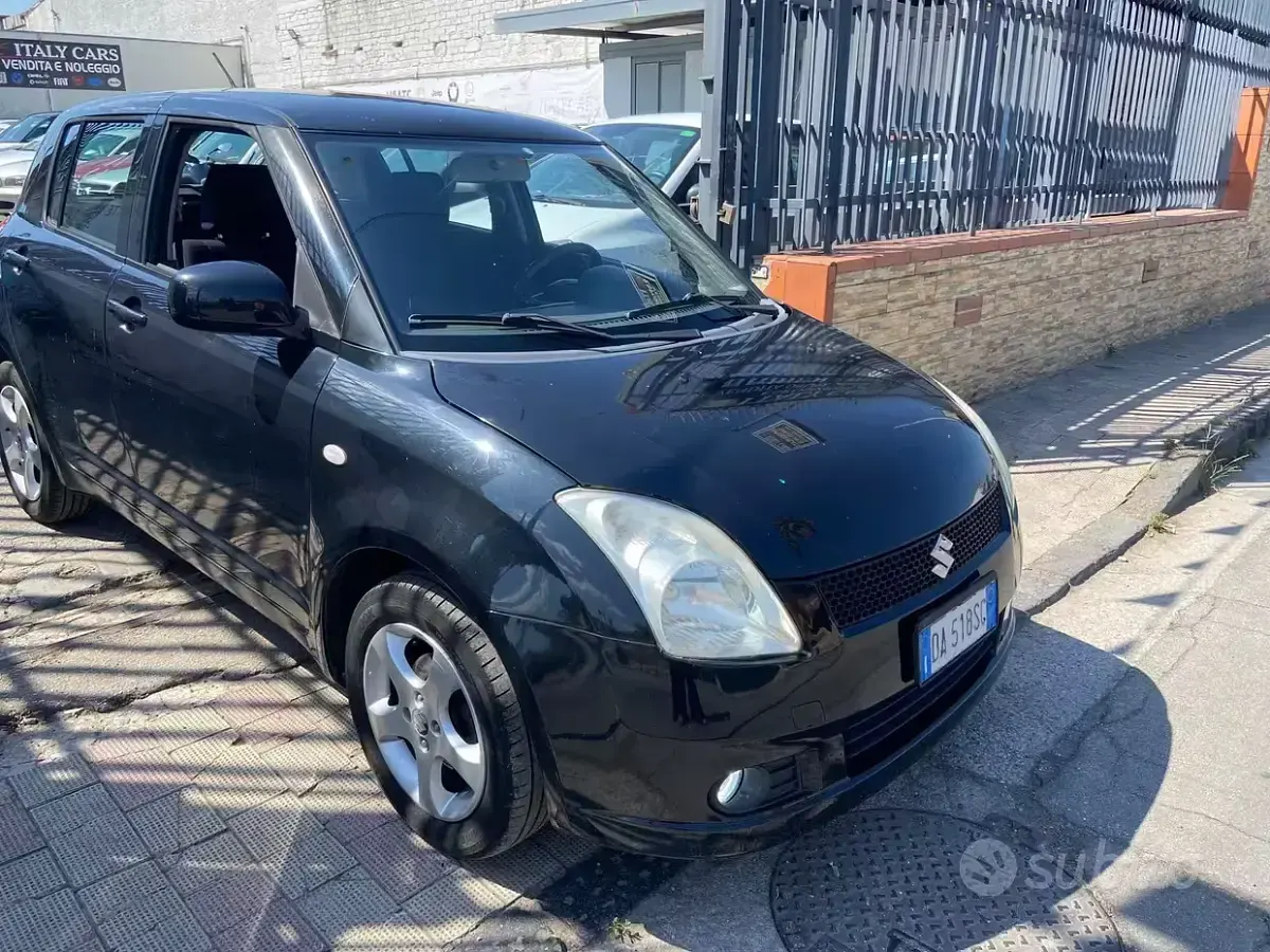 Usata Suzuki Swift GL 92 CV (67 kW) 2006 Nero Utilitaria