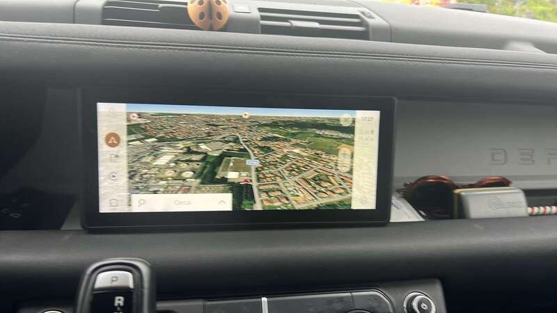 Usata 2021 Land Rover Defender HSE SUV | 52.000 € (Ottimo prezzo) - Immagine 1/4