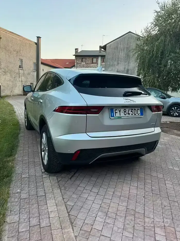 Usata Jaguar E-Pace S 150 CV (110 kW) 2019 Grigio SUV