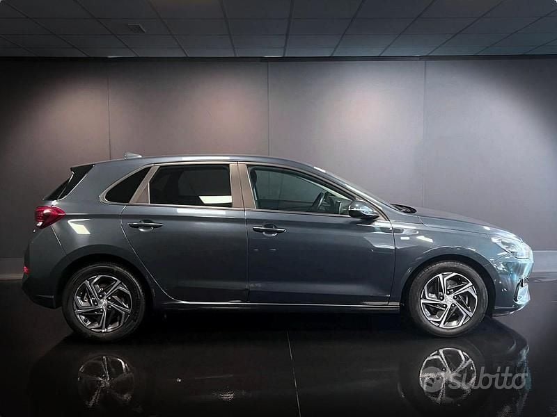 Usata Hyundai i30 Prime 120 CV (88 kW) 2023 Blu Berlina