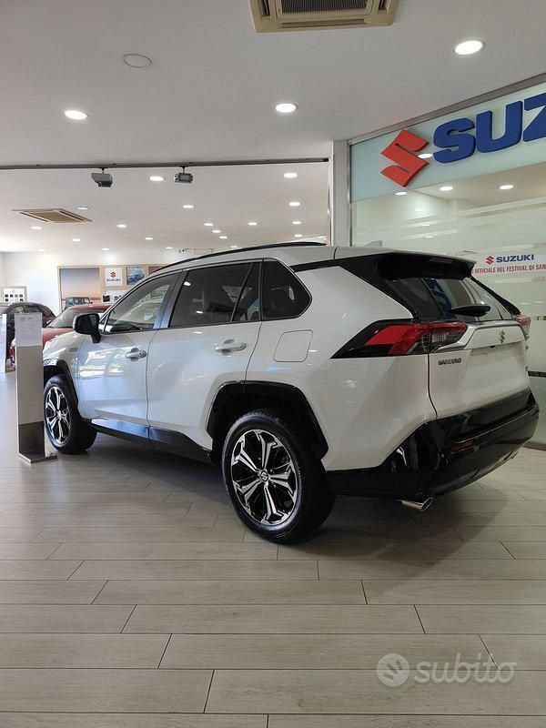 Usata Suzuki Across 306 CV (225 kW) 2023 SUV