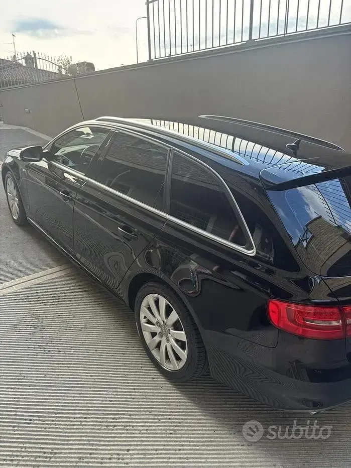 Usata Audi A4 Business Plus 150 CV (110 kW) 2015 Nero Station wagon