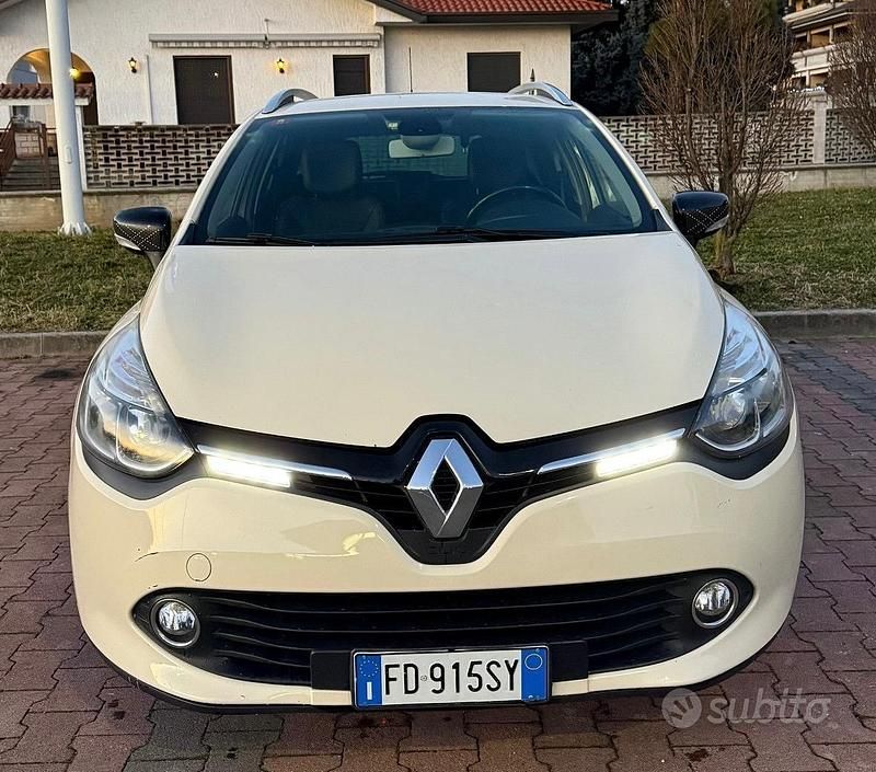 Usata Renault Clio GrandTour 90 CV (66 kW) 2016 Beige Station wagon