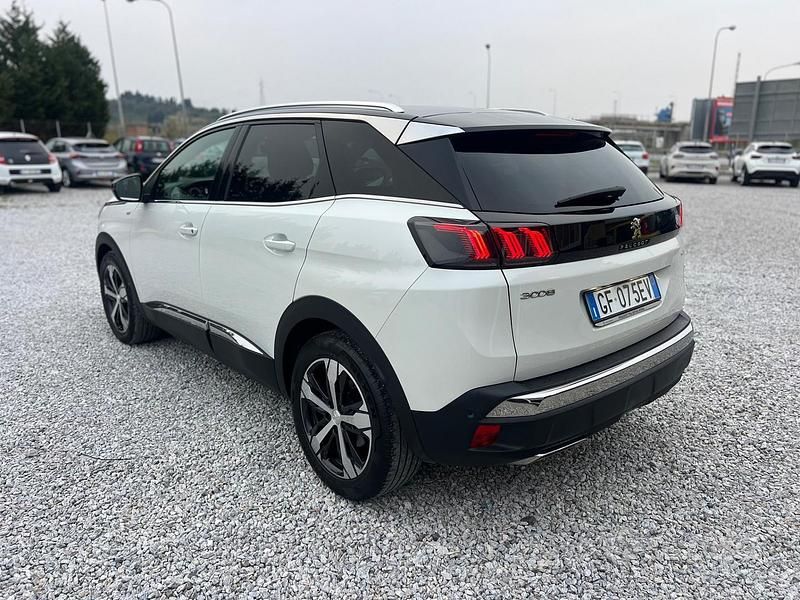 Usata Peugeot 3008 GT-line 130 CV (95 kW) 2021 Bianco SUV