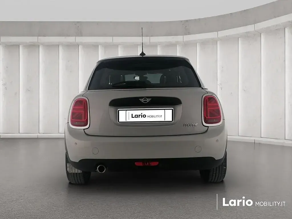 Usata Mini Cooper 136 CV (100 kW) 2020 Argento Utilitaria