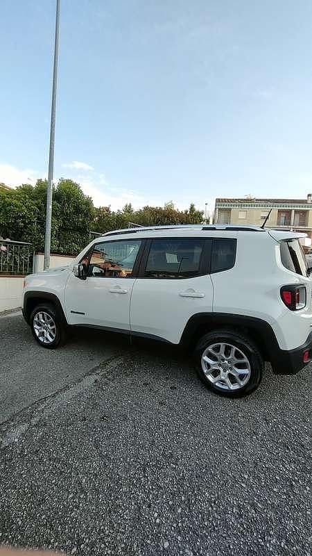 Usata Jeep Renegade Limited 140 CV (102 kW) 2015 SUV