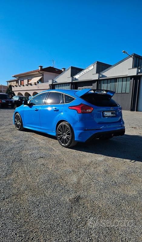 Usata Ford Focus RS 350 CV (257 kW) 2016 Berlina