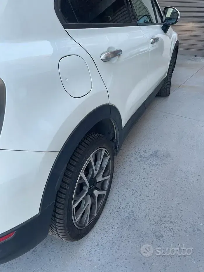 Usata Fiat 500X Cross Plus 140 CV (102 kW) 2015 Bianco SUV
