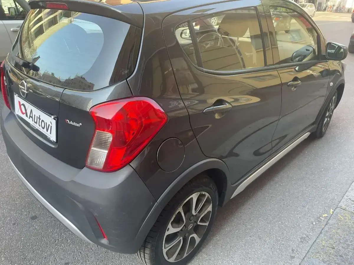 Usata Opel Karl Rocks 75 CV (55 kW) 2017 Grigio Utilitaria