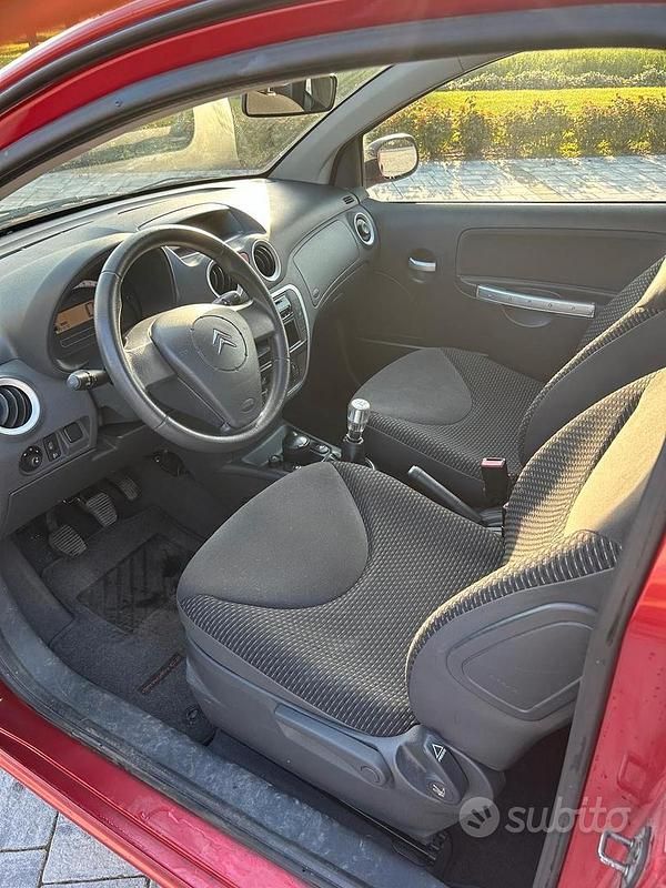 Usata Citroën C2 60 CV (44 kW) 2008 Rosso Utilitaria