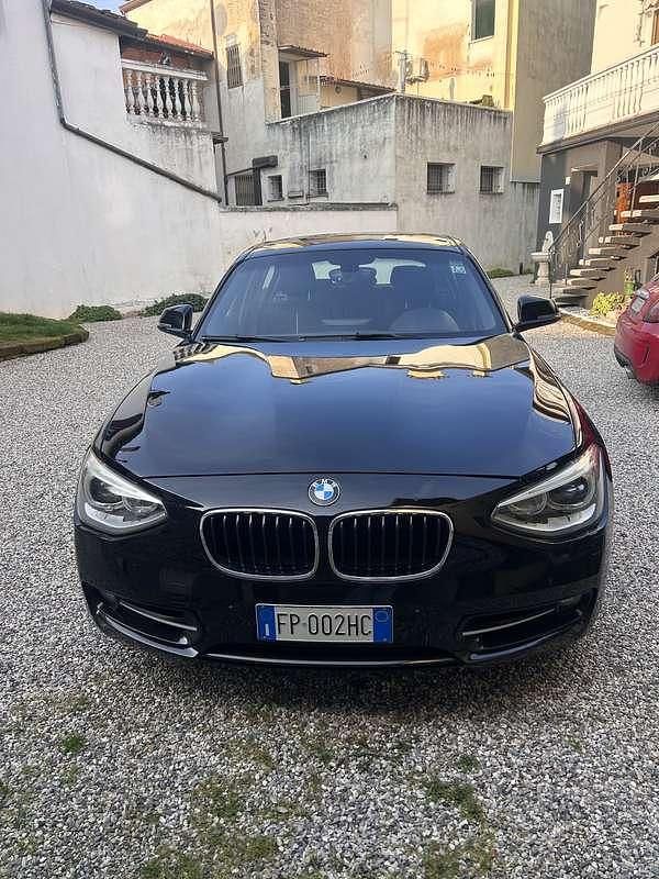 Usata BMW 120 184 CV (135 kW) 2011 Utilitaria