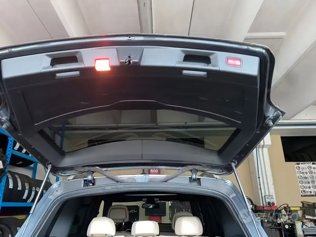 Usata Mercedes GLK220 205 CV (150 kW) 2012 Grigio SUV
