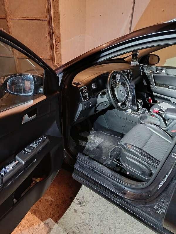 Usata Kia Sportage 116 CV (85 kW) 2019 Marrone SUV