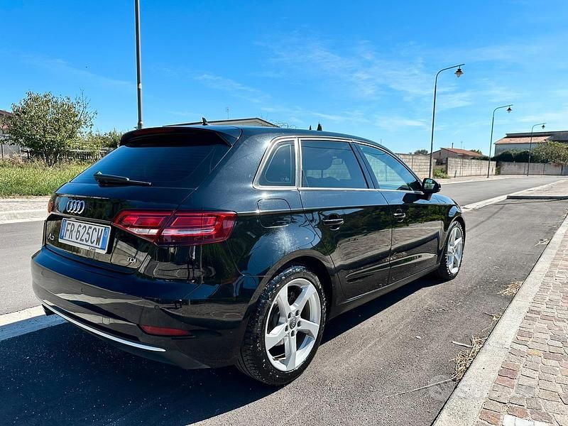 Usata Audi A3 Sport 116 CV (85 kW) 2018 Nero Berlina