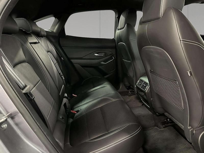 Usata Jaguar E-Pace R-Dynamic 163 CV (119 kW) 2025 Eiger grey SUV