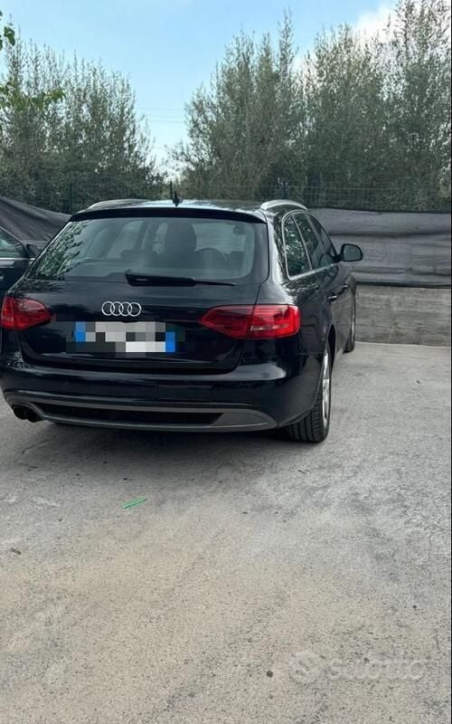 Usata Audi A4 131 CV (96 kW) 2009 Nero Station wagon