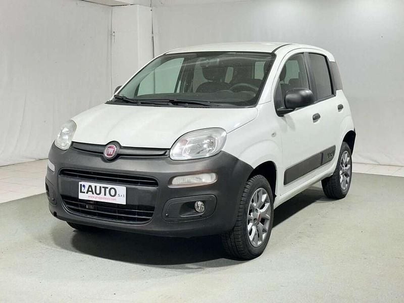 Bianco Usata 2017 Fiat Panda 4x4 S Due volumi | 10.900 € (Ottimo prezzo) - Immagine 1/4