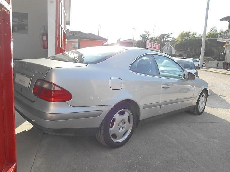 Occasion Mercedes CLK200 Elegance 192 ch (141 kW) 1999 Argent Coupé