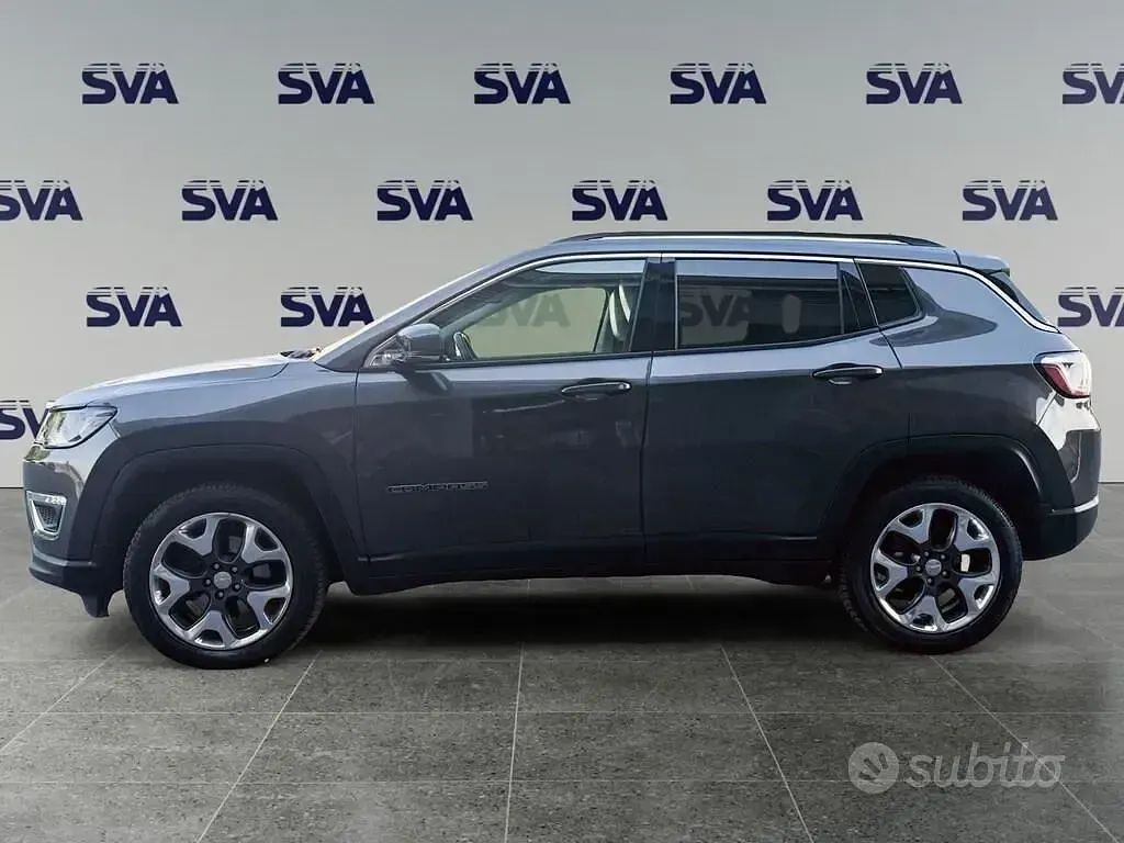 Usata Jeep Compass Limited 140 CV (102 kW) 2019 Granite crystal SUV