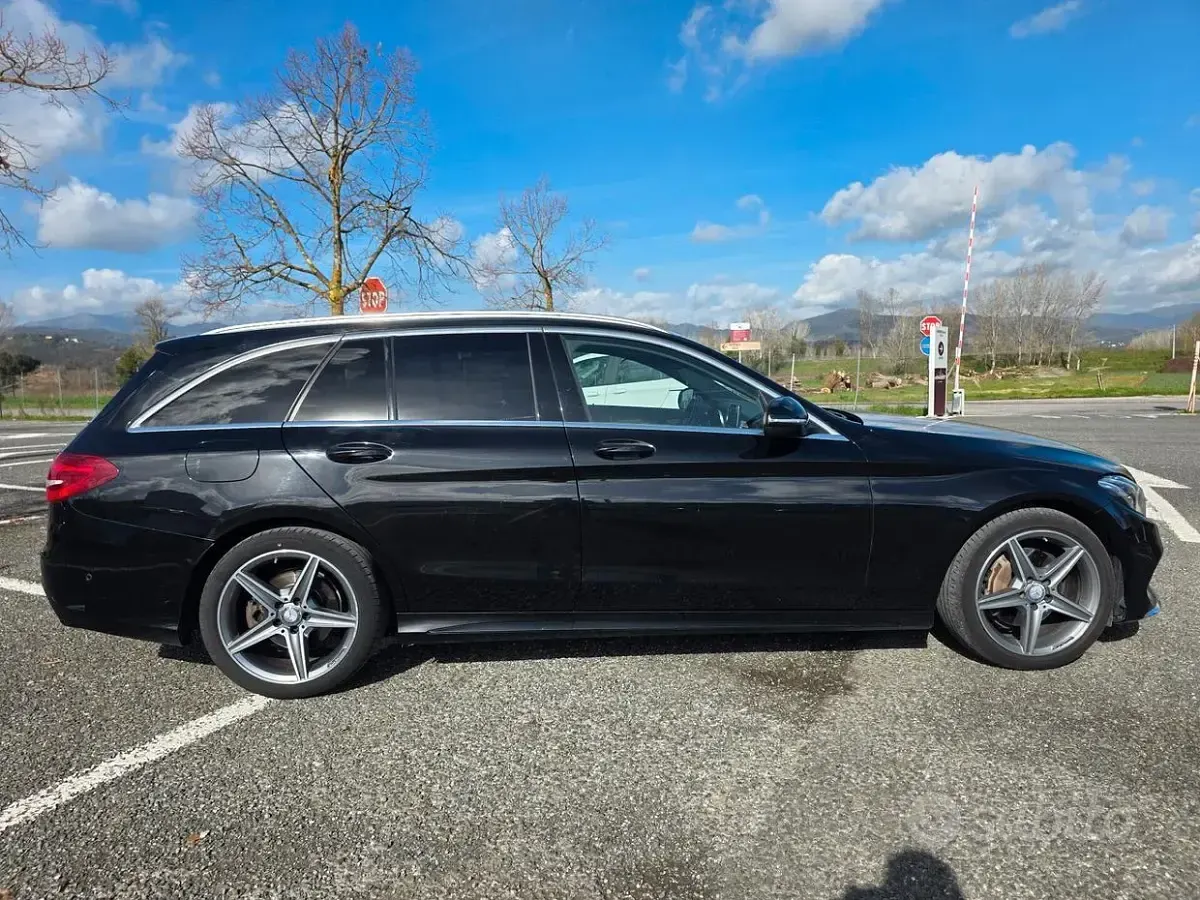 Begagnad Mercedes C220 AMG 170 HK (125 kW) 2017 Svart Kombi