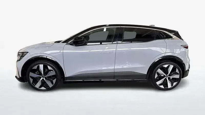 Usata Renault Megane E-Tech Techno 159 kW (217 CV) 2023 Grigio Berlina