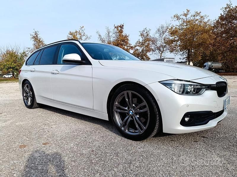 Usata BMW 318 150 CV (110 kW) 2019 Bianco Station wagon