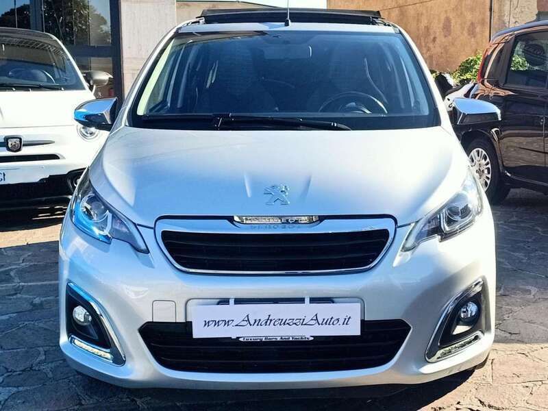 Argento Usata 2021 Peugeot 108 Allure Due volumi | 11.800 € (Cara) - Immagine 1/4
