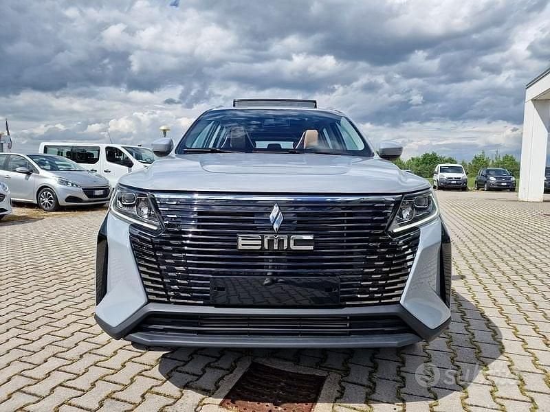 Nuova EMC SETTE 174 CV (127 kW) 2025 Grigio SUV