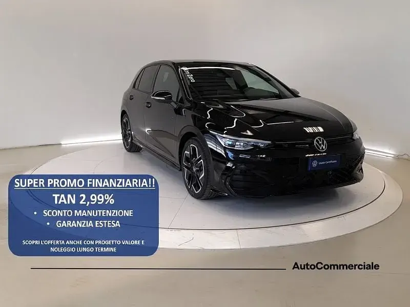 Usata VW Golf VIII R-line Plus 150 CV (110 kW) 2026