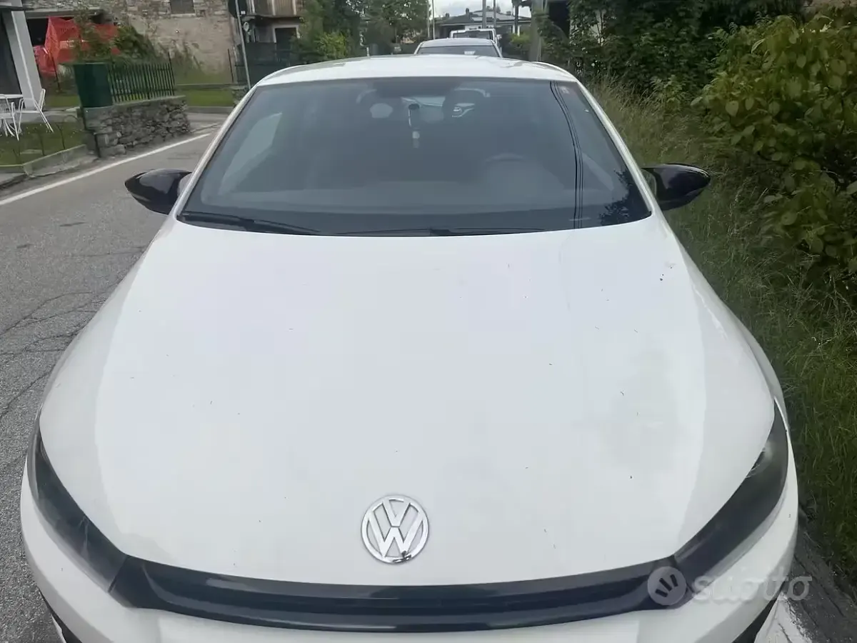 Usata VW Scirocco 160 CV (117 kW) 2009 Bianco Coupé