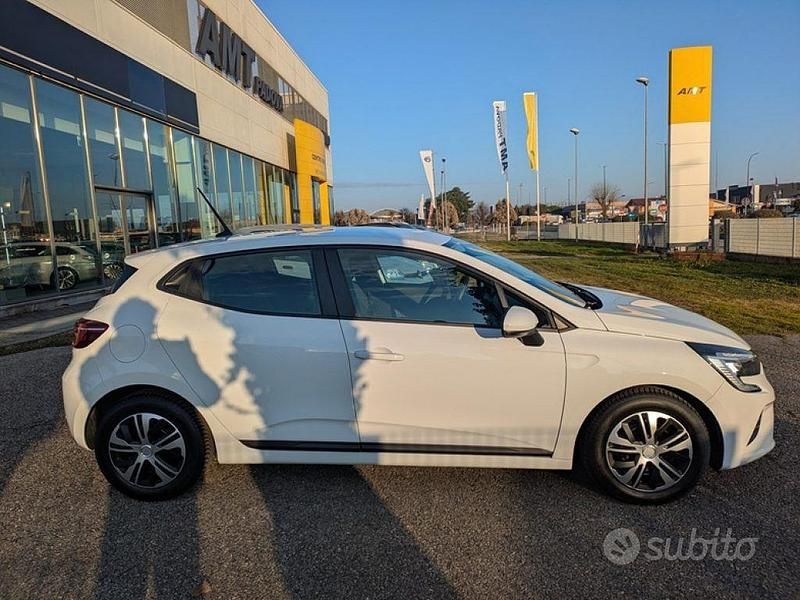 Usata Renault Clio V 101 CV (74 kW) 2020 Bianco Berlina
