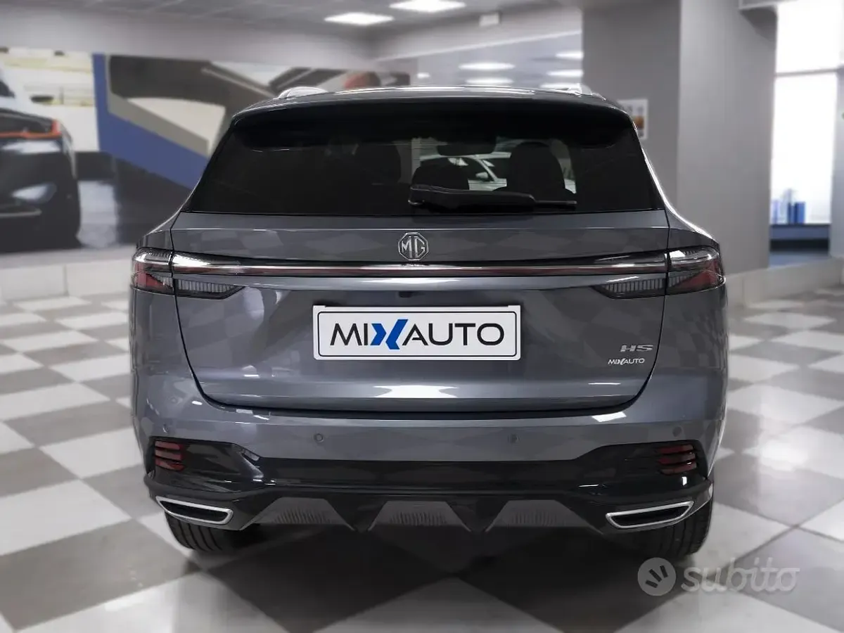 Usata MG HS Luxury 170 CV (125 kW) 2025 Grigio SUV