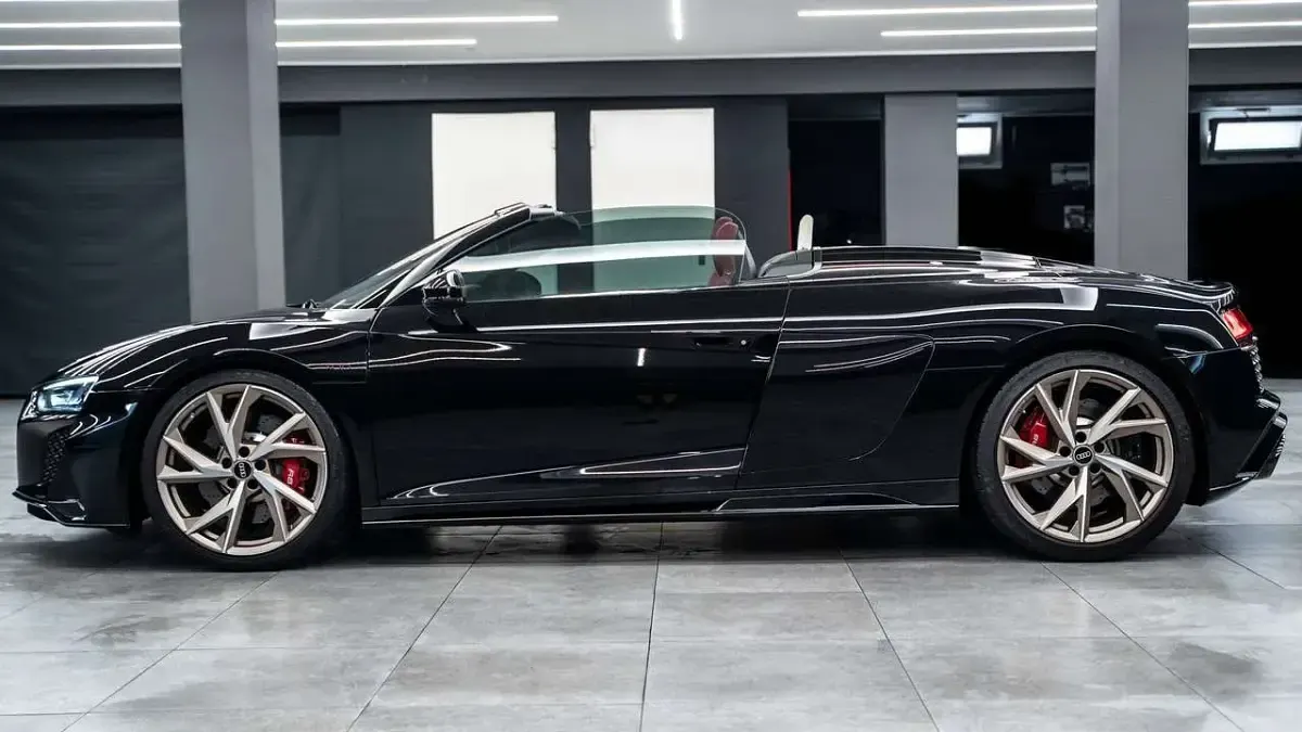 Usata Audi R8 Spyder Performance 570 CV (419 kW) 2023 Nero mito metall perlato Cabrio