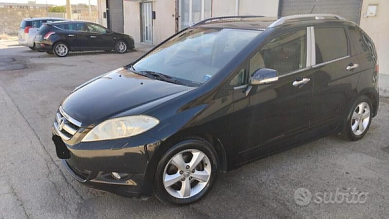 Usata Honda FR-V Executive 140 CV (102 kW) 2008 Nero Monovolume