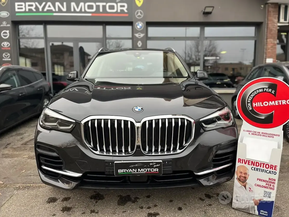 Usata BMW X5 231 CV (169 kW) 2022 Grigio SUV
